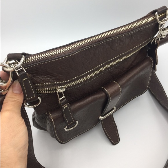 Roots Side Saddle Brown Leather Crossbody Bag - Picture 4 of 16